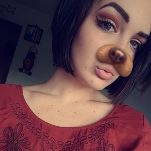 Meet your Posher, Emmalene